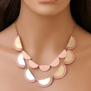 Women’s Layered Gold & Pink Necklace - Statement  Elegant Fashion Jewelry